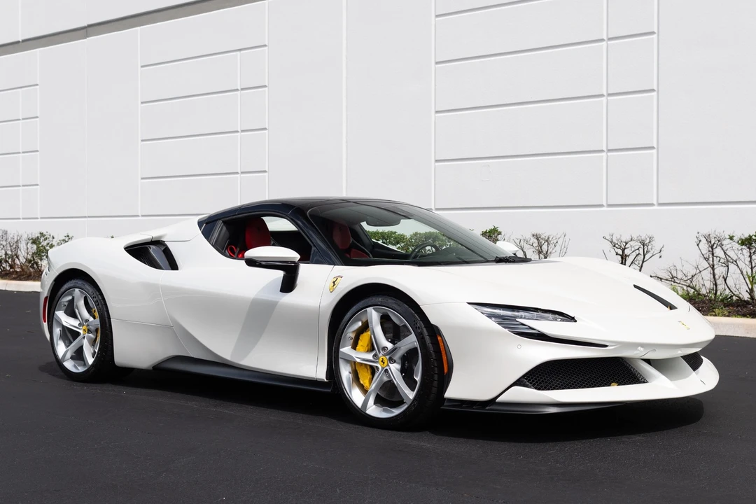 2024 Ferrari SF90 Spider - Image 4 of 31