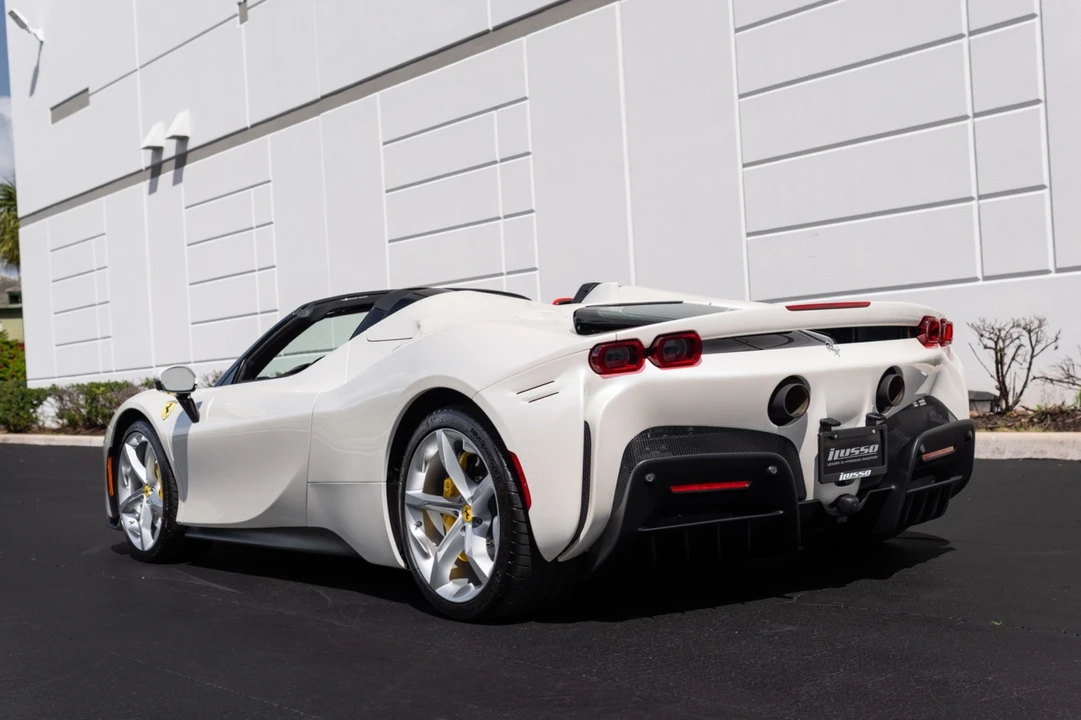 2024 Ferrari SF90 Spider - Image 29 of 31