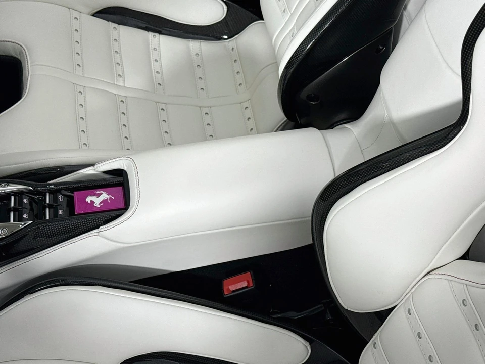 2024 Ferrari SF90 Spider - Image 25 of 31