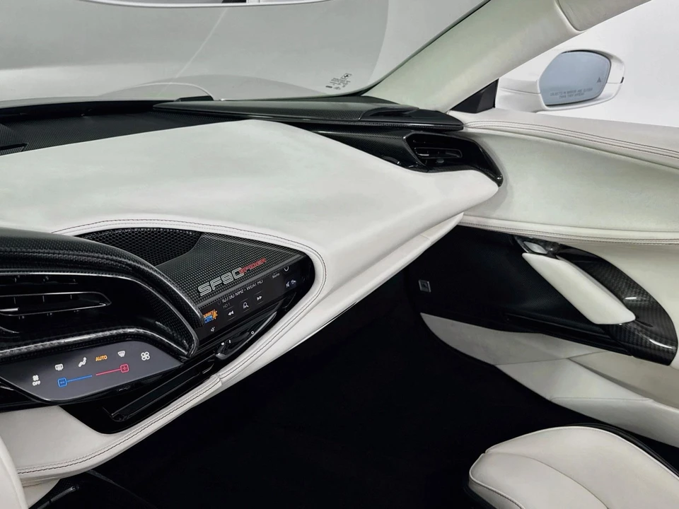 2024 Ferrari SF90 Spider - Image 23 of 31