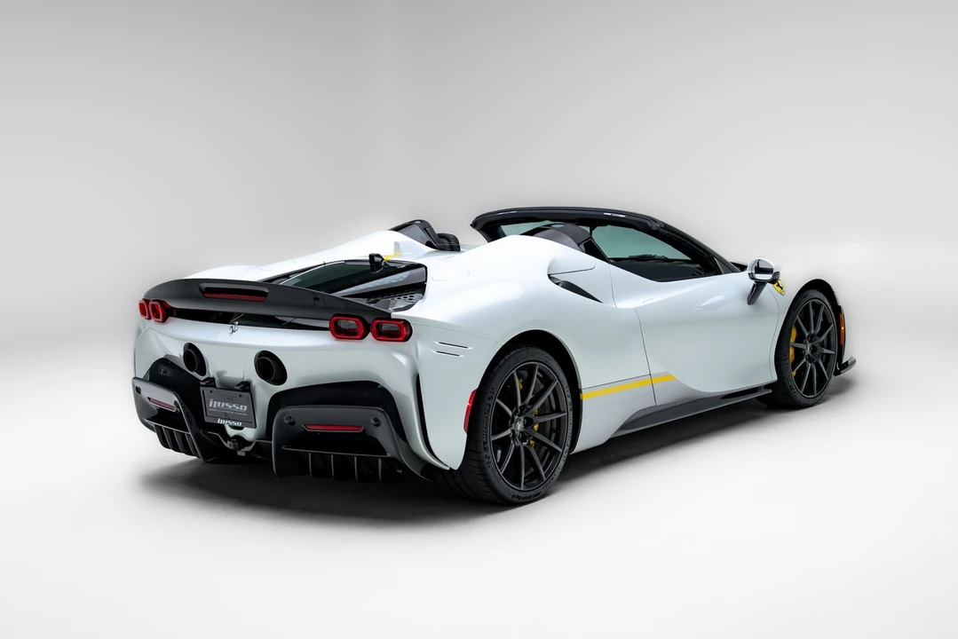 2024 Ferrari SF90 Spider - Image 28 of 31