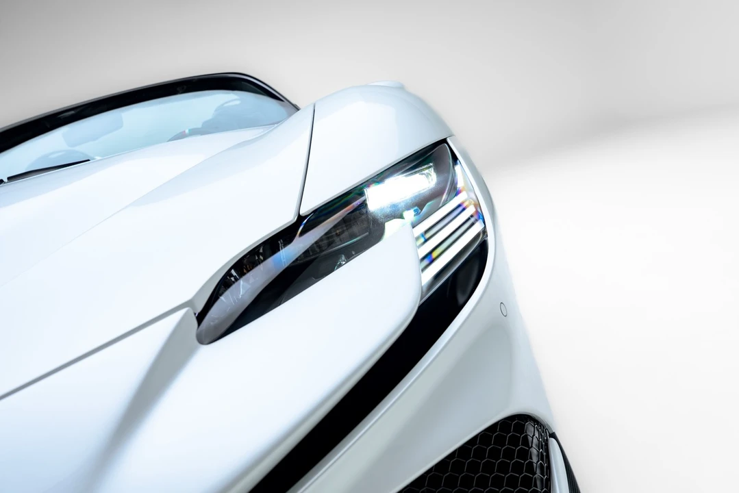 2024 Ferrari SF90 Spider - Image 13 of 31