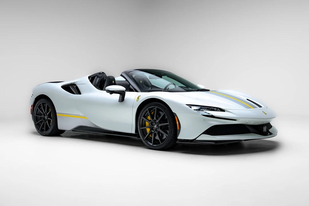 2024 Ferrari SF90 Spider - Image 10 of 31