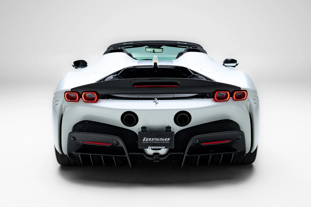 2024 Ferrari SF90 Spider - Image 29 of 31