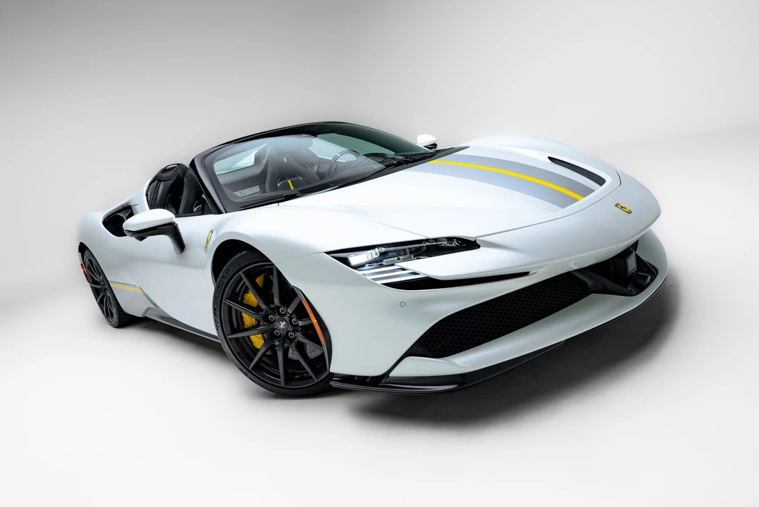 2024 Ferrari SF90 Spider - Image 26 of 31