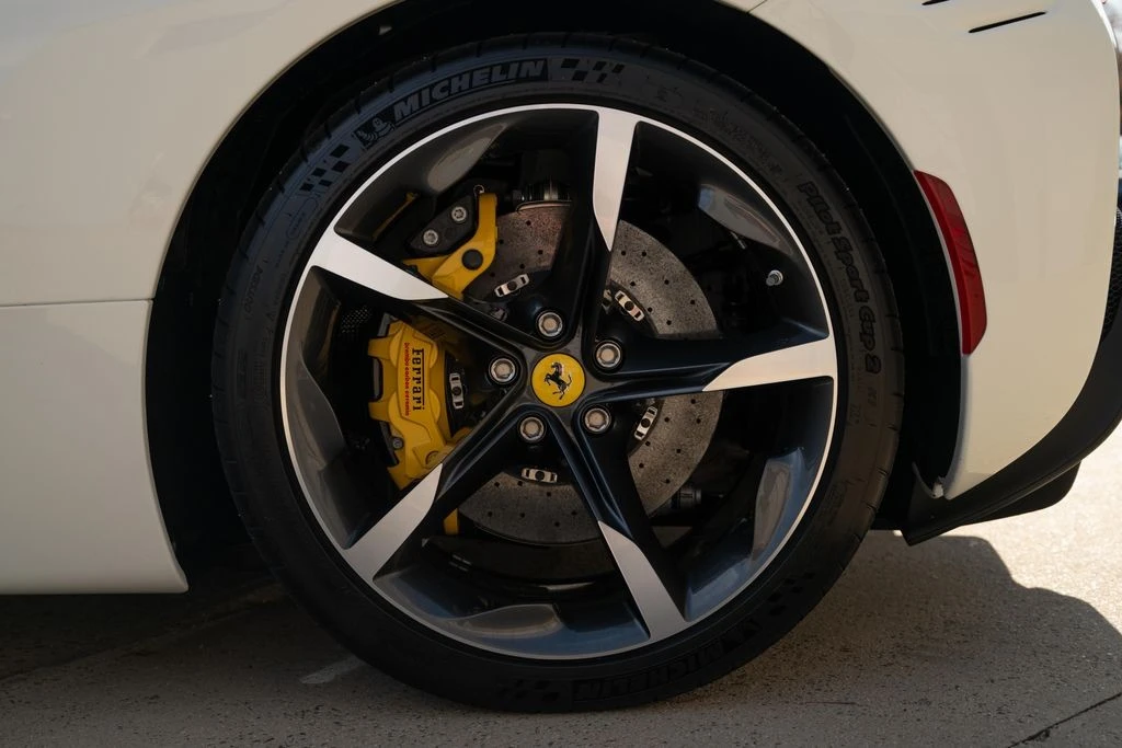 2024 Ferrari SF90 Spider - Image 23 of 31