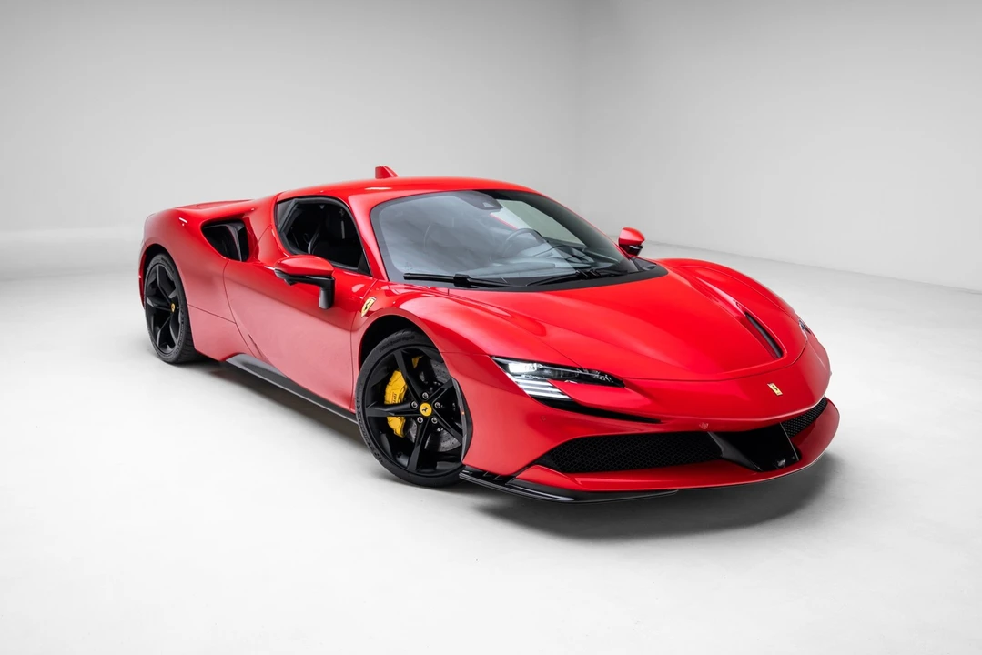 2024 Ferrari SF90 Stradale - Image 21 of 31