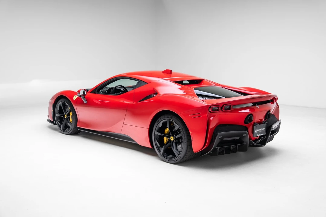 2024 Ferrari SF90 Stradale - Image 28 of 31