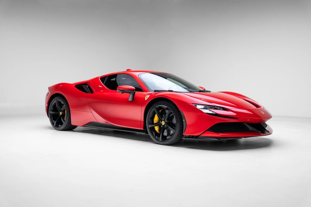 2024 Ferrari SF90 Stradale - Image 8 of 31