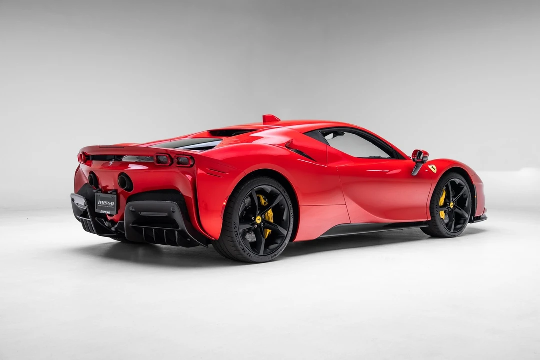2024 Ferrari SF90 Stradale - Image 24 of 31