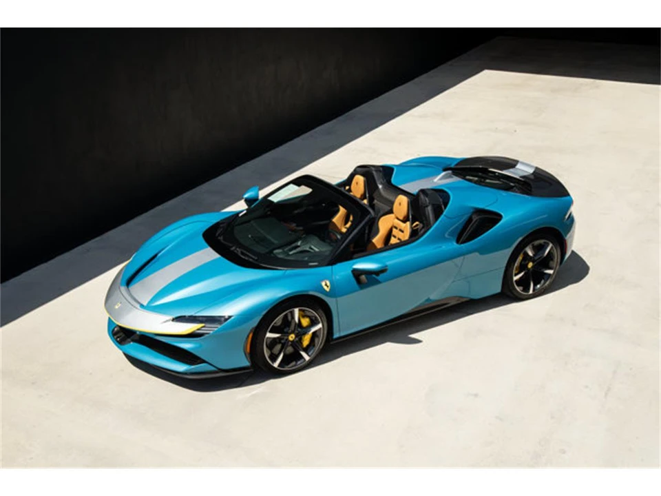 2024 Ferrari 12Cilindri Spider - Image 7 of 31