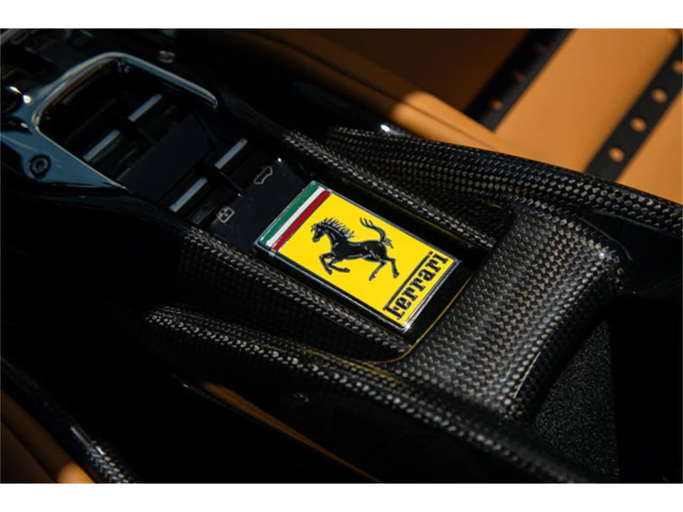 2024 Ferrari 12Cilindri Spider - Image 14 of 31