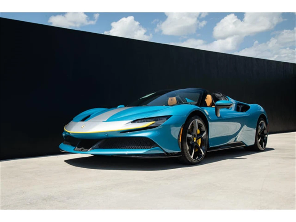 2024 Ferrari 12Cilindri Spider - Image 11 of 31