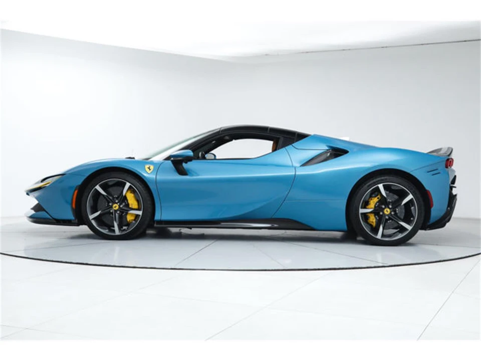 2024 Ferrari 12Cilindri Spider - Image 24 of 31