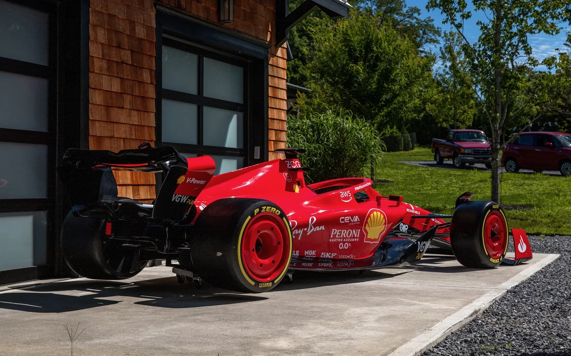 2024 Ferrari - Image 17 of 31