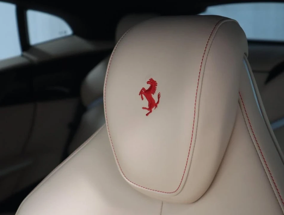 2024 Ferrari Purosangue - Image 18 of 19