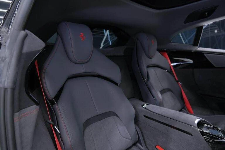 2024 Ferrari Purosangue - Image 12 of 15