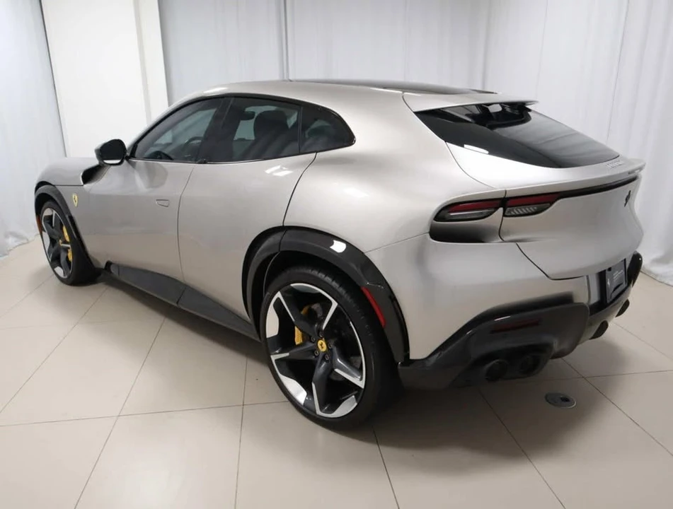 2024 Ferrari Purosangue - Image 13 of 16