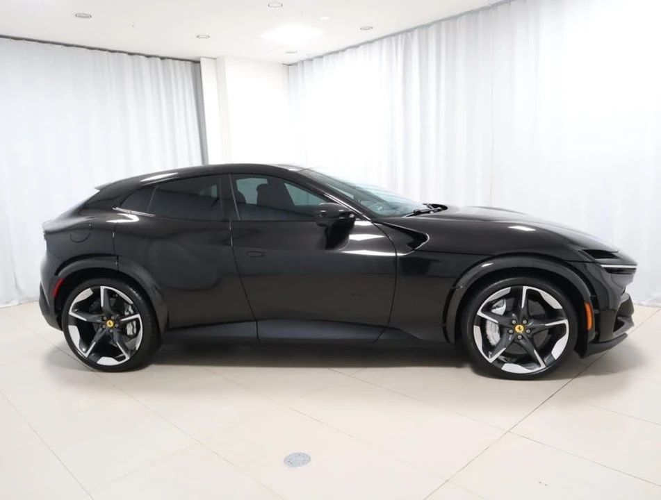 2024 Ferrari Purosangue - Image 8 of 20