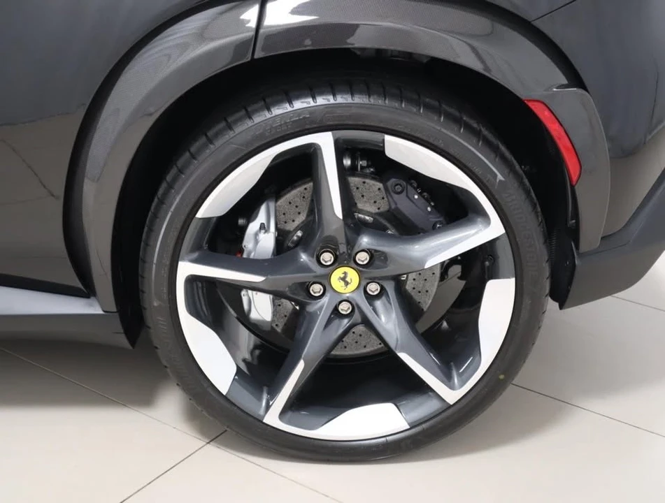 2024 Ferrari Purosangue - Image 19 of 20