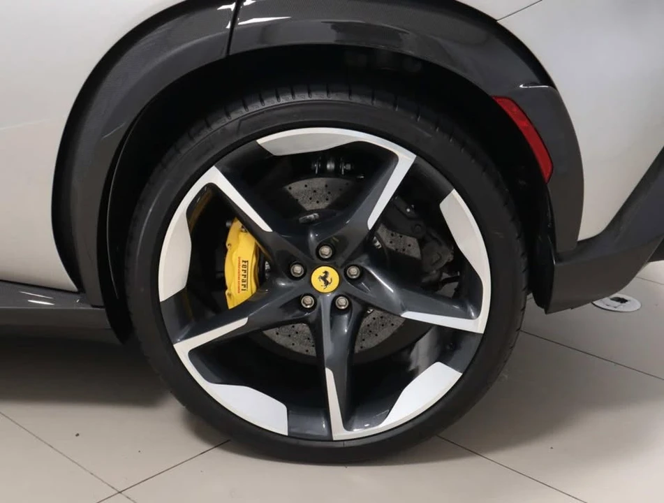 2024 Ferrari Purosangue - Image 19 of 20