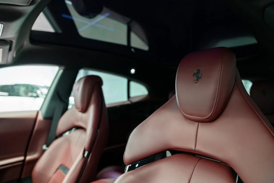 2024 Ferrari Purosangue - Image 13 of 15