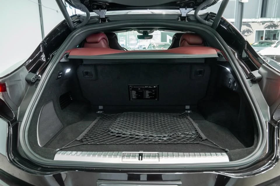 2024 Ferrari Purosangue - Image 14 of 15
