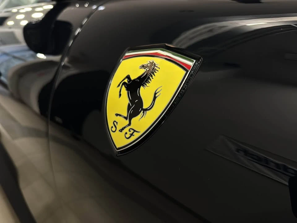2024 Ferrari Roma - Image 17 of 17