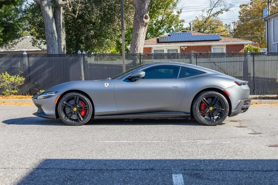 2024 Ferrari Roma - Image 3 of 5
