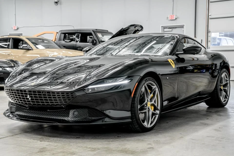 2024 Ferrari Roma - Image 5 of 16