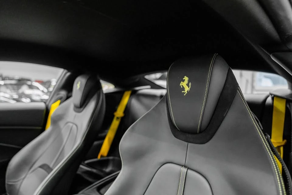 2024 Ferrari Roma - Image 15 of 16