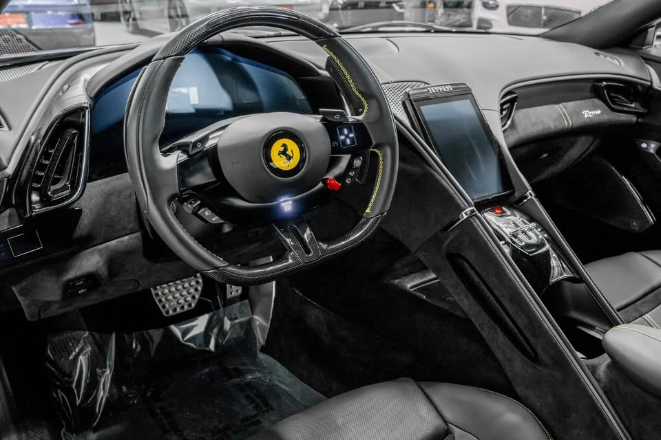 2024 Ferrari Roma - Image 12 of 19
