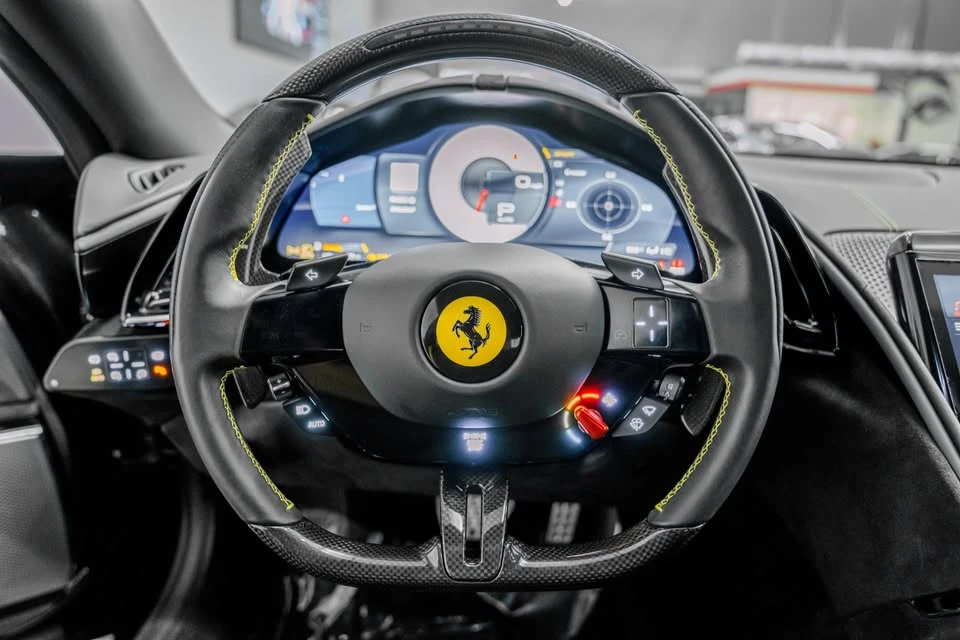 2024 Ferrari Roma - Image 14 of 19