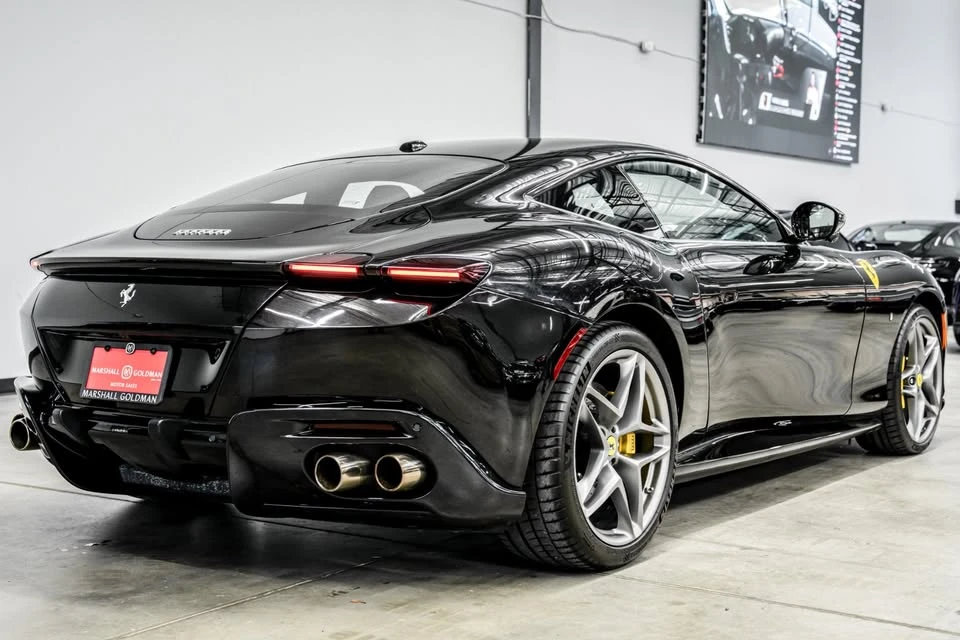 2024 Ferrari Roma - Image 8 of 19