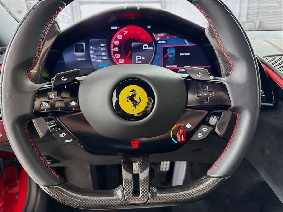 2024 Ferrari Roma Spider - Image 9 of 19