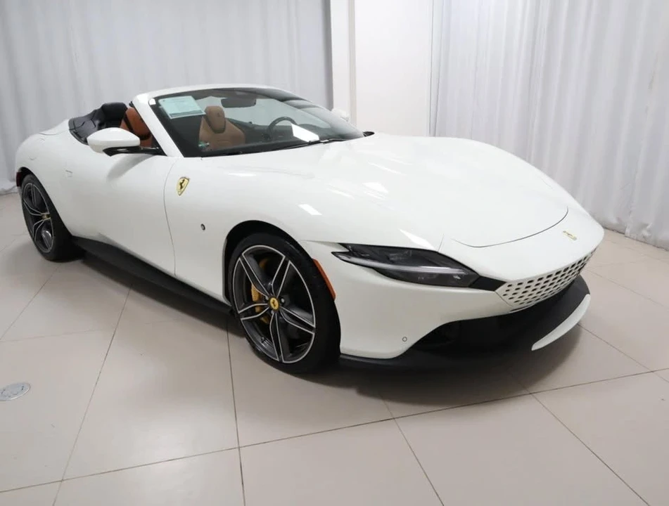 2024 Ferrari Roma Spider - Image 6 of 20