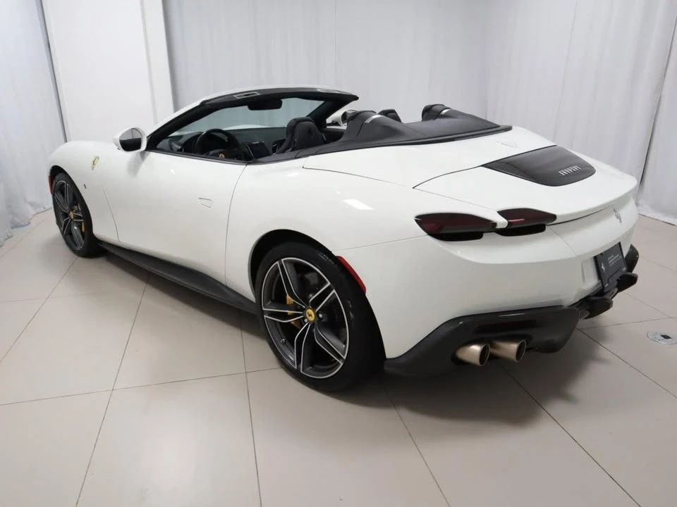 2024 Ferrari Roma Spider - Image 15 of 20