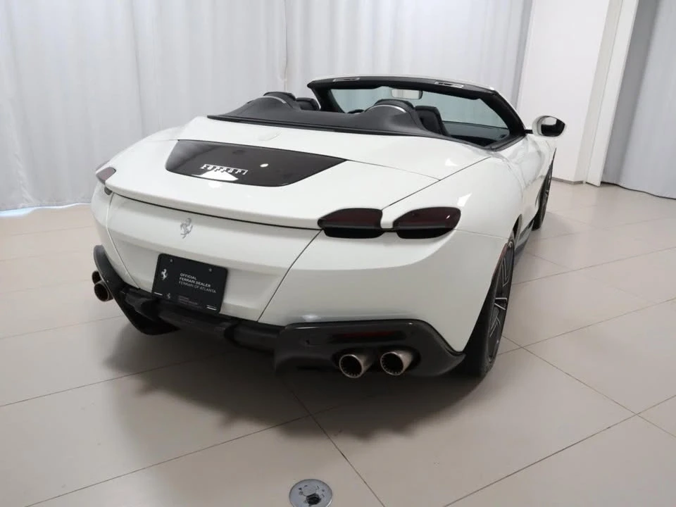 2024 Ferrari Roma Spider - Image 11 of 20