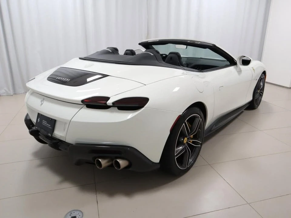 2024 Ferrari Roma Spider - Image 9 of 20