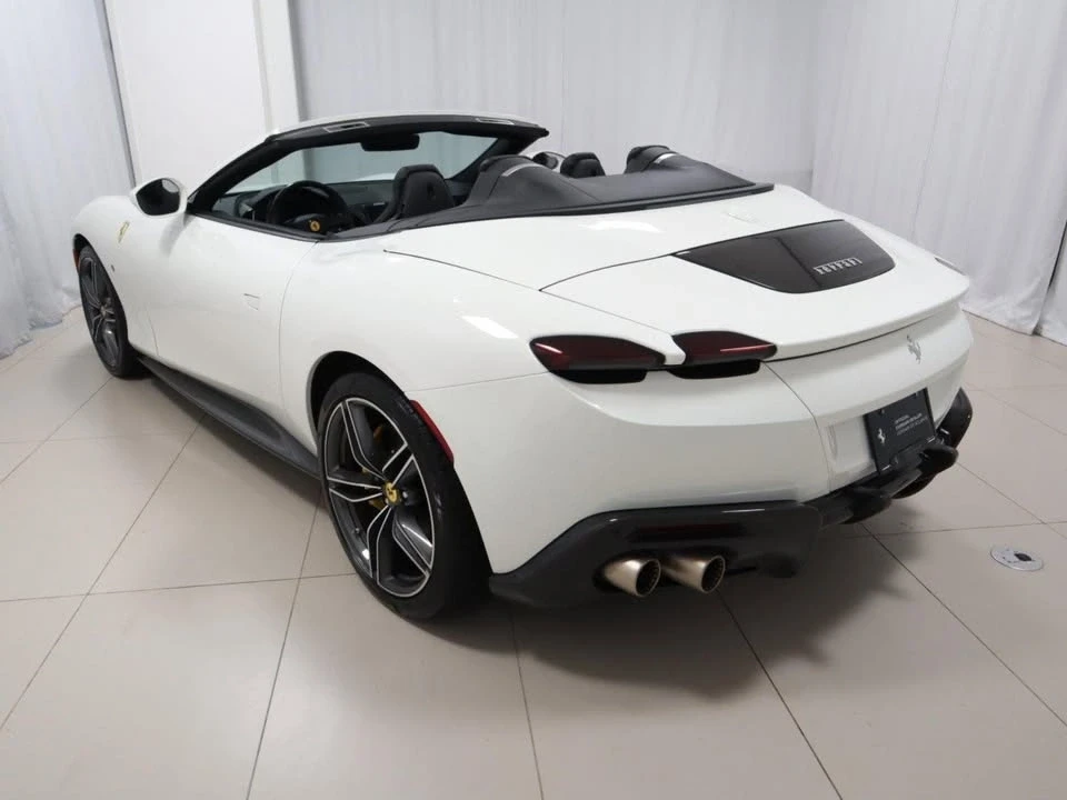 2024 Ferrari Roma Spider - Image 14 of 20