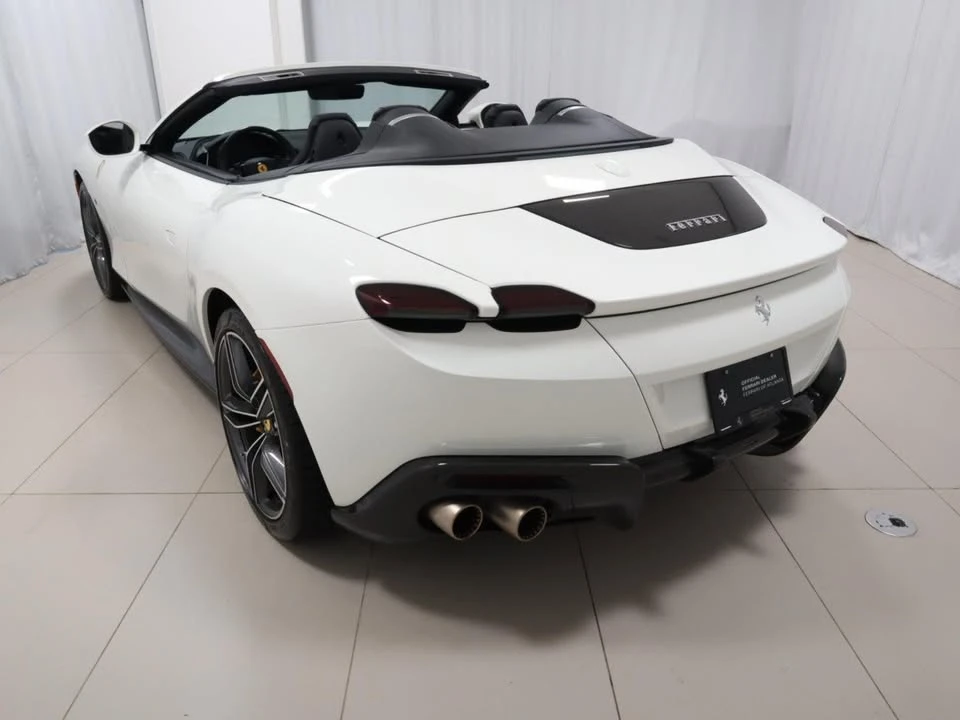 2024 Ferrari Roma Spider - Image 13 of 20