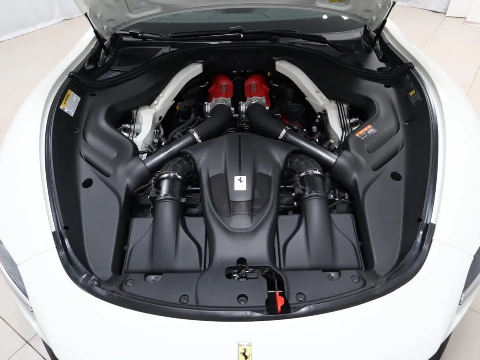 2024 Ferrari Roma Spider - Image 20 of 20