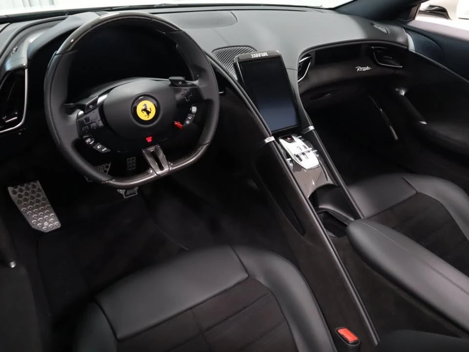 2024 Ferrari Roma Spider - Image 17 of 20