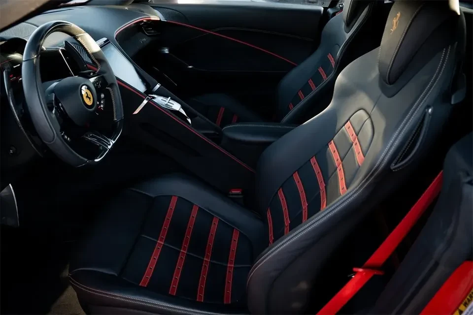 2024 Ferrari Roma Spider - Image 18 of 20