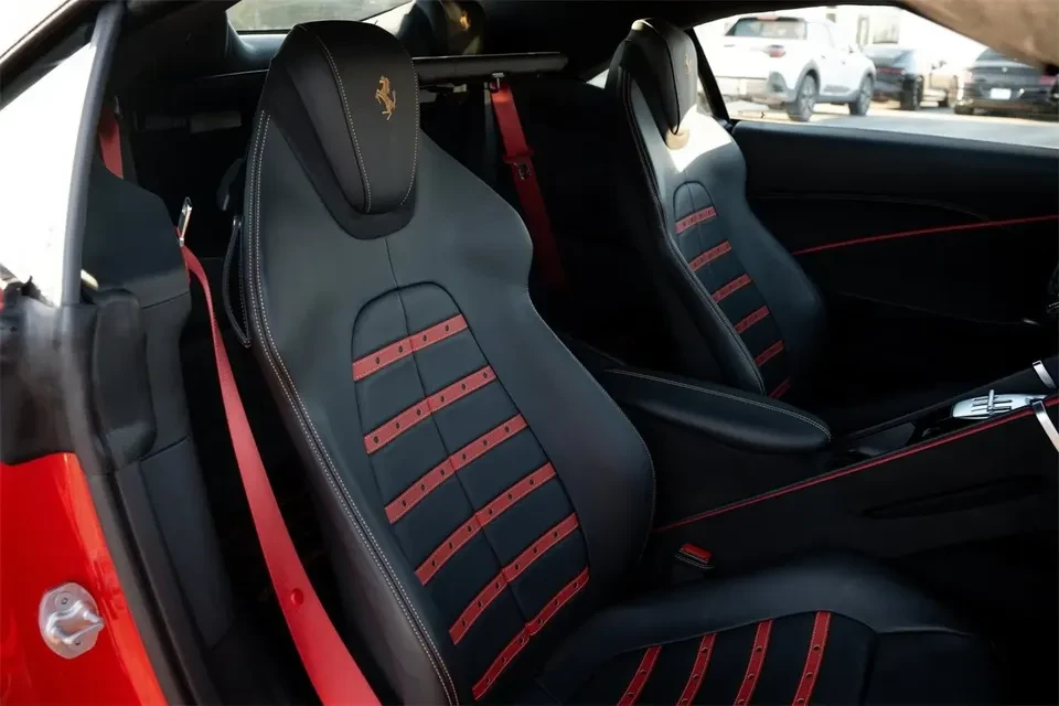 2024 Ferrari Roma Spider - Image 19 of 20