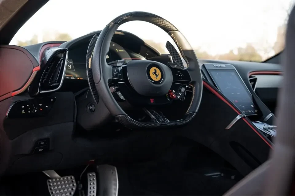 2024 Ferrari Roma Spider - Image 14 of 20