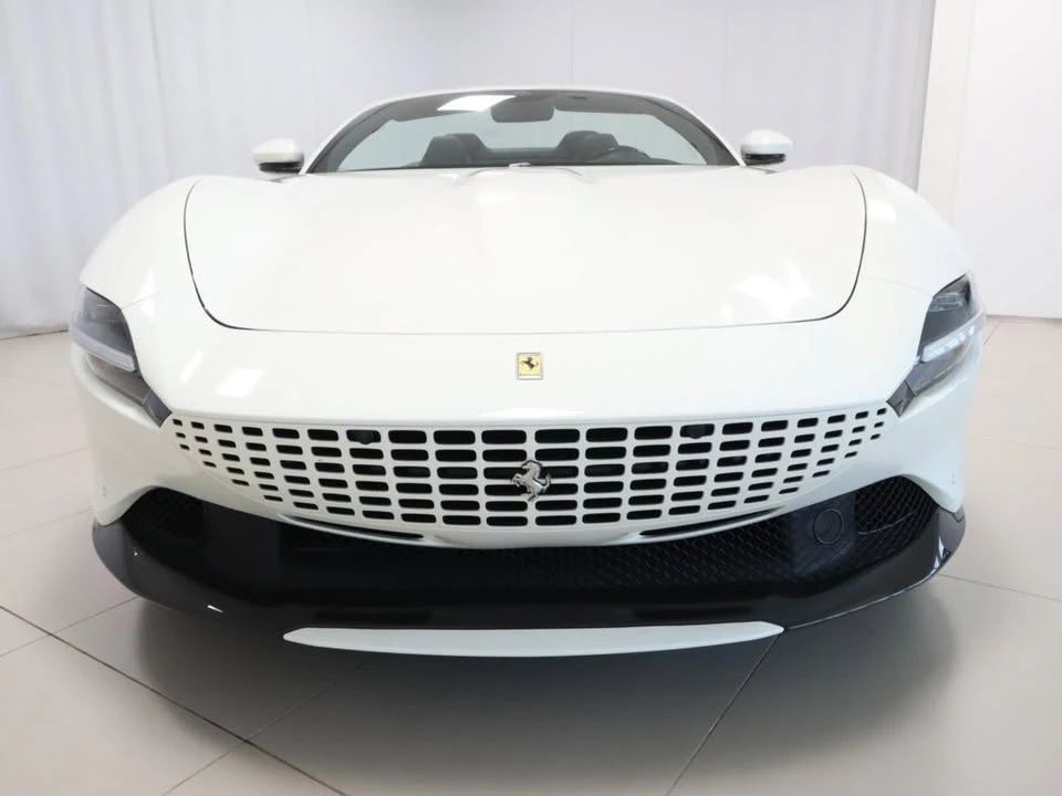 2024 Ferrari Roma Spider - Image 4 of 20
