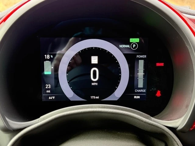2024 Fiat 500e - Image 20 of 21