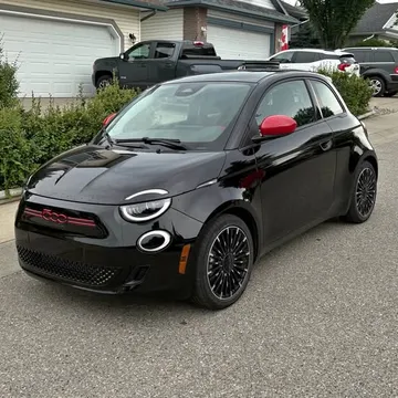 2024 Fiat 500E RED Edition