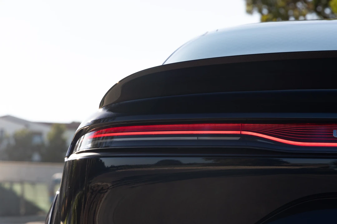 2024 Lucid Air - Image 8 of 31